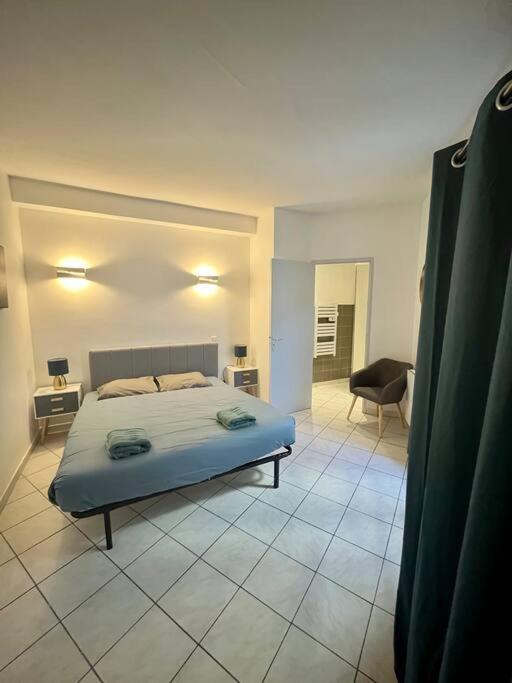 "La Maison Fabrin" Appart N2 Arles Centre ภายนอก รูปภาพ